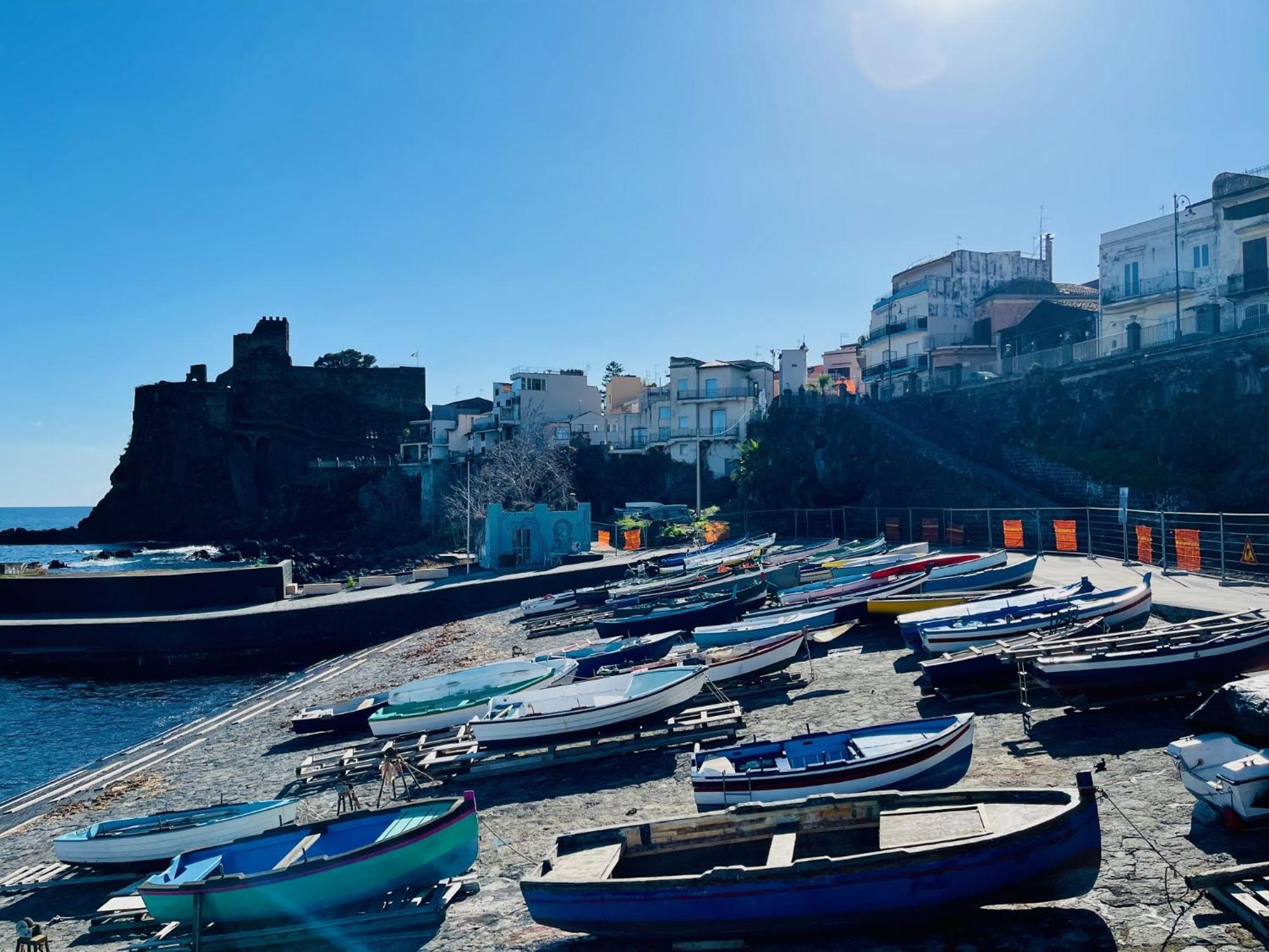 La Finestra Sul Mare Villa Aci Castello Exteriör bild